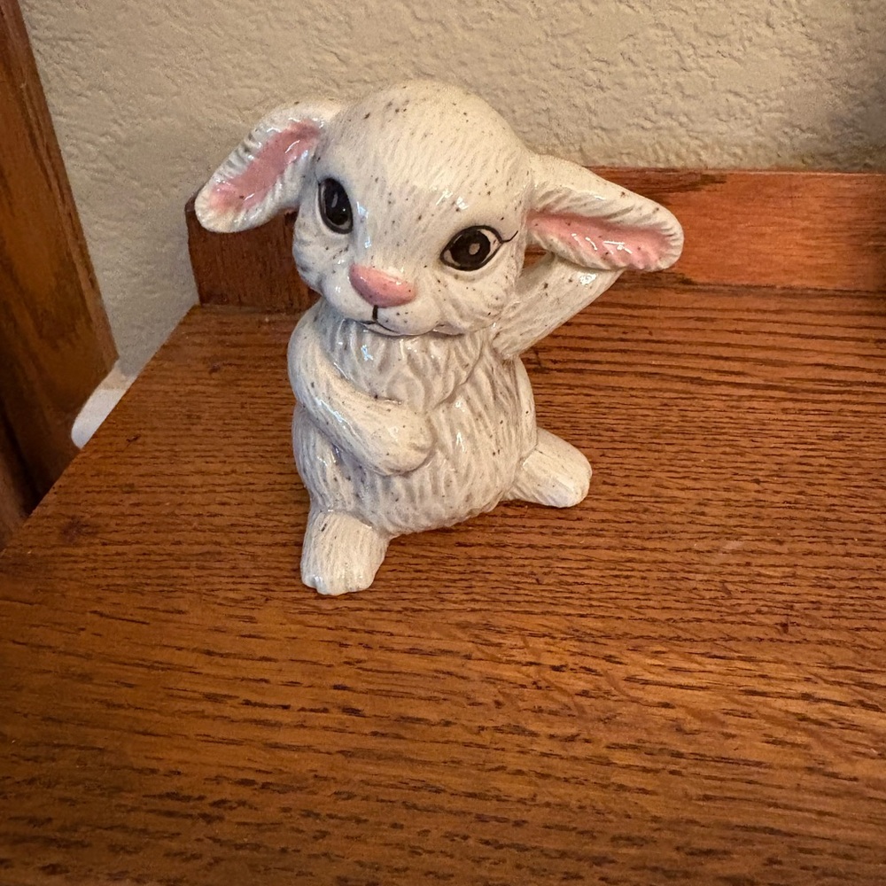 Vintage White & Pink Ceramic Bunny Figurine scratching ear